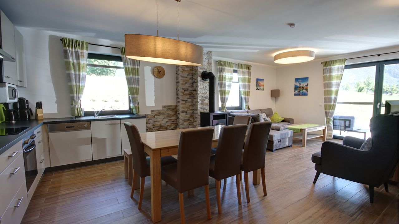 DiningRoom DiningRoom